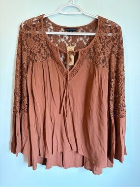 NWT American Eagle Top - Flowy Long Sleeve with Lace Detailing - Size XL